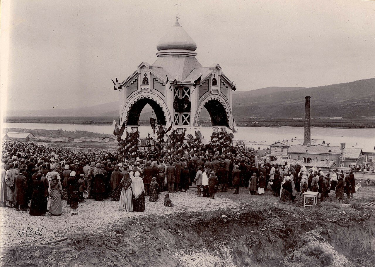 Молебен при закладке железнодорожного моста через реку Енисей. 30 августа 1896
